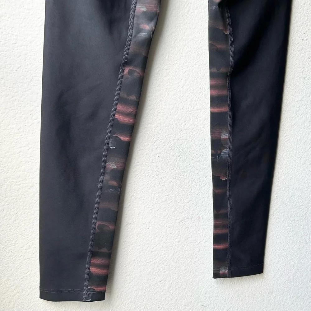 Peloton Show Up Floral Leggings Sz M Medium